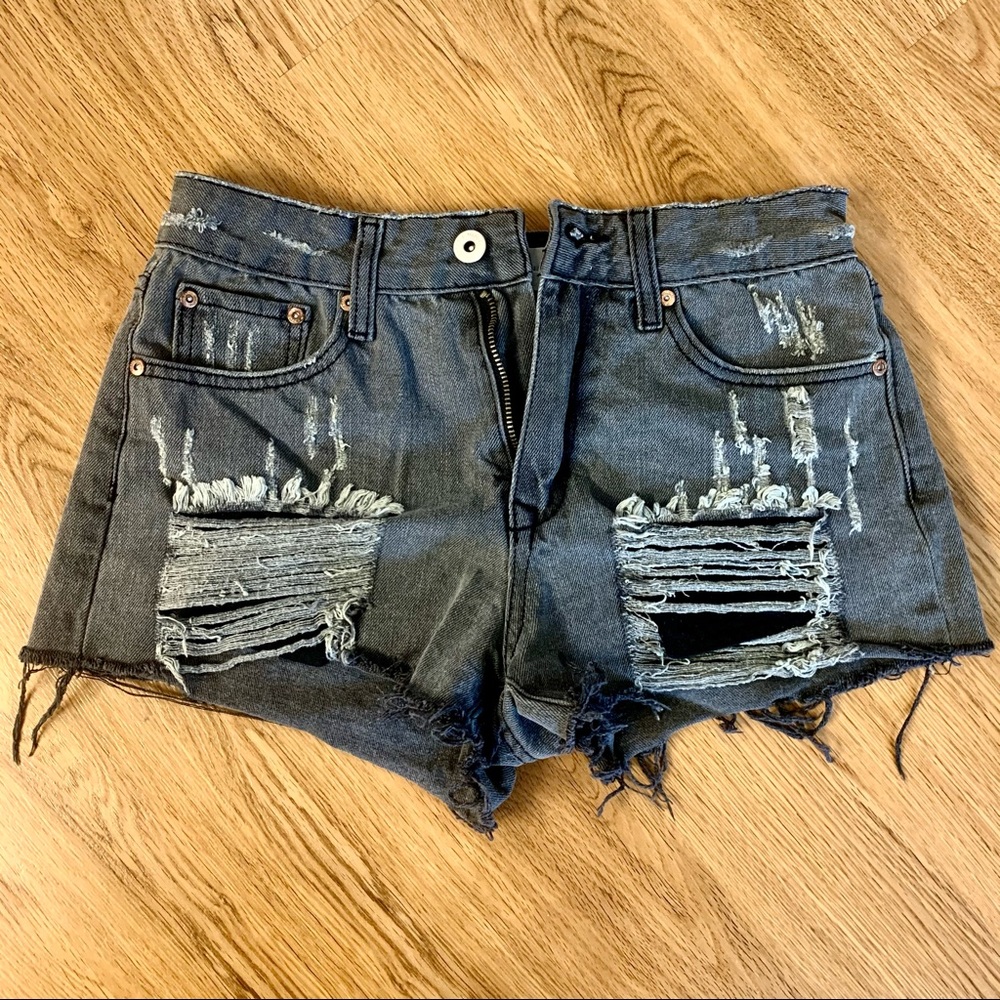 Vestique black high waisted shorts
